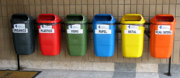 Papeleras de reciclaje